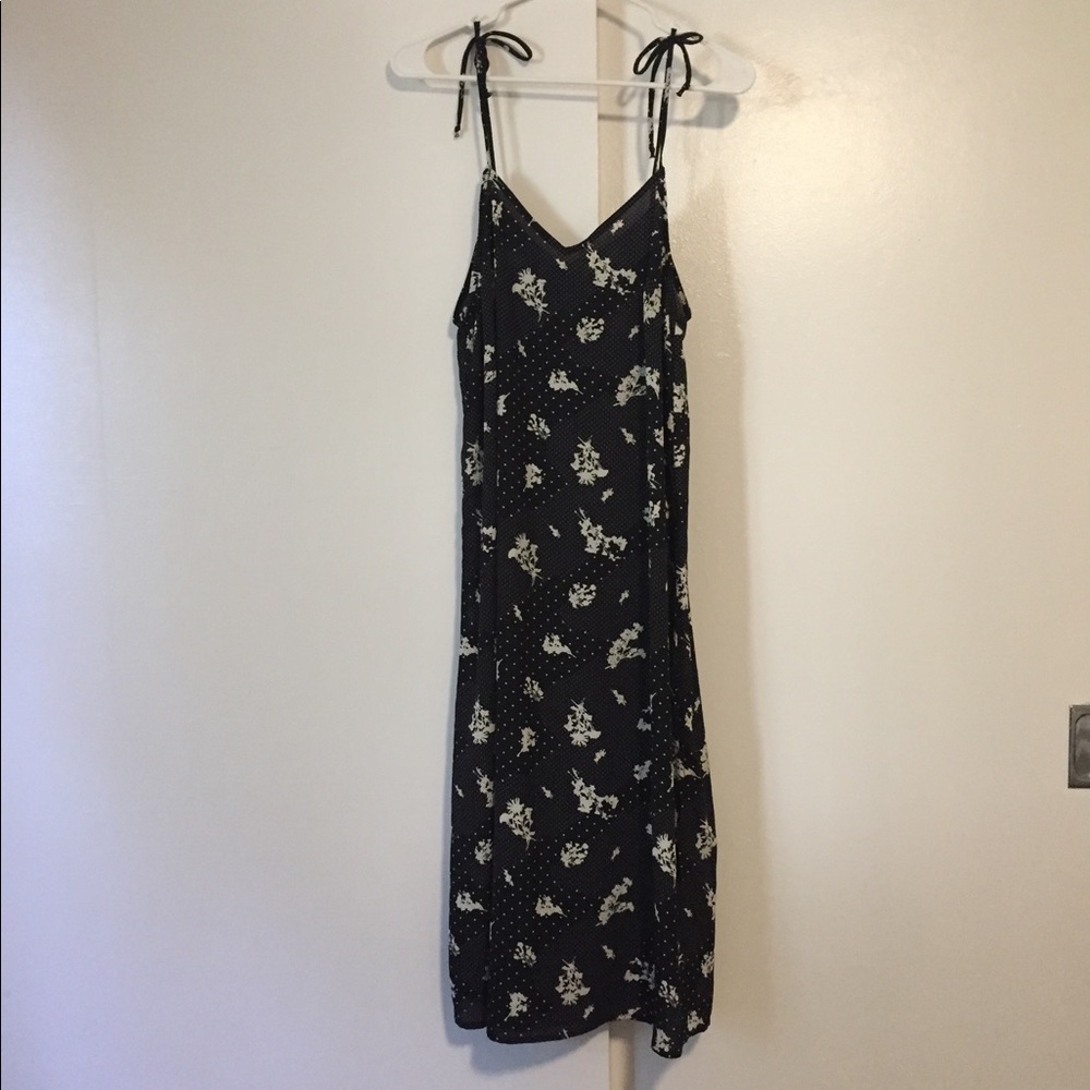 Crescent Midi Dress